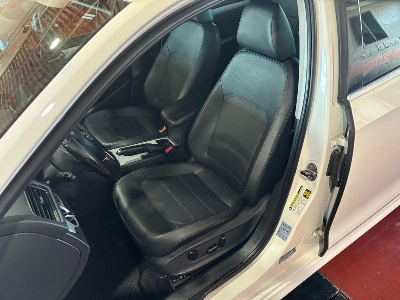 2013 Volkswagen Passat 2.5L SE Franklin OH