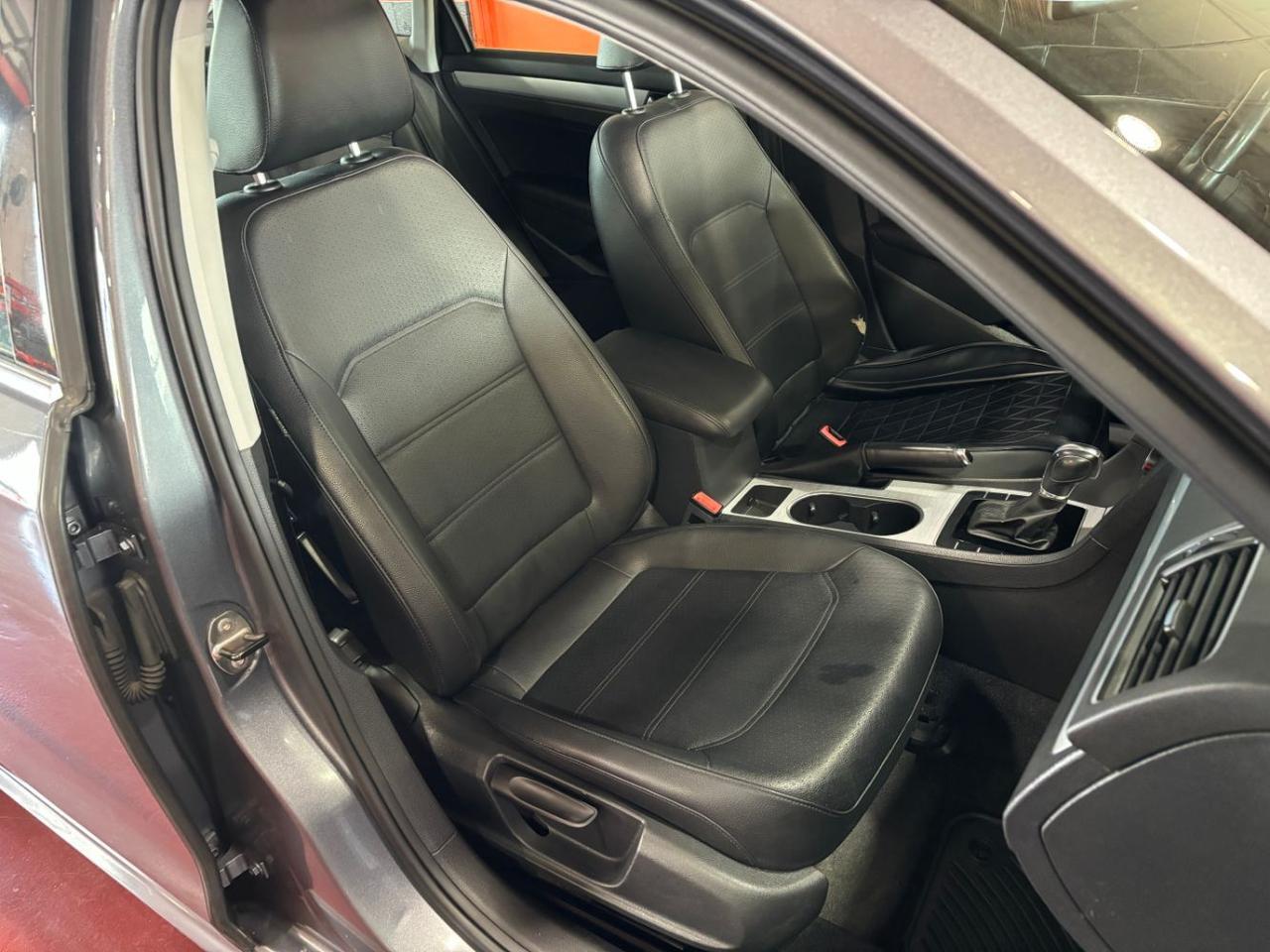 2013 Volkswagen Passat 2.5L SE Franklin OH