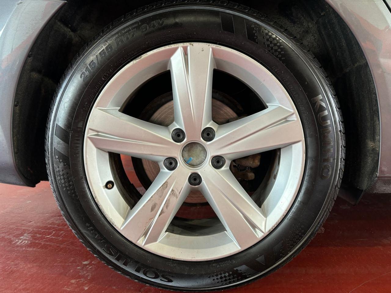 2013 Volkswagen Passat 2.5L SE Franklin OH