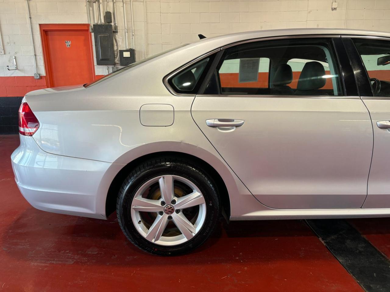 2013 Volkswagen Passat 2.5L SE Franklin OH