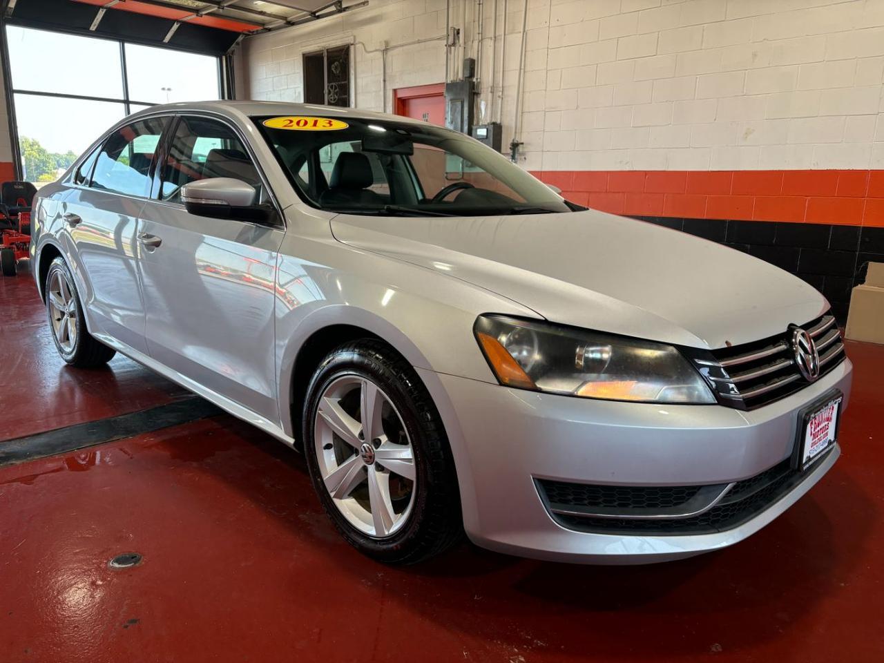 2013 Volkswagen Passat 2.5L SE Franklin OH