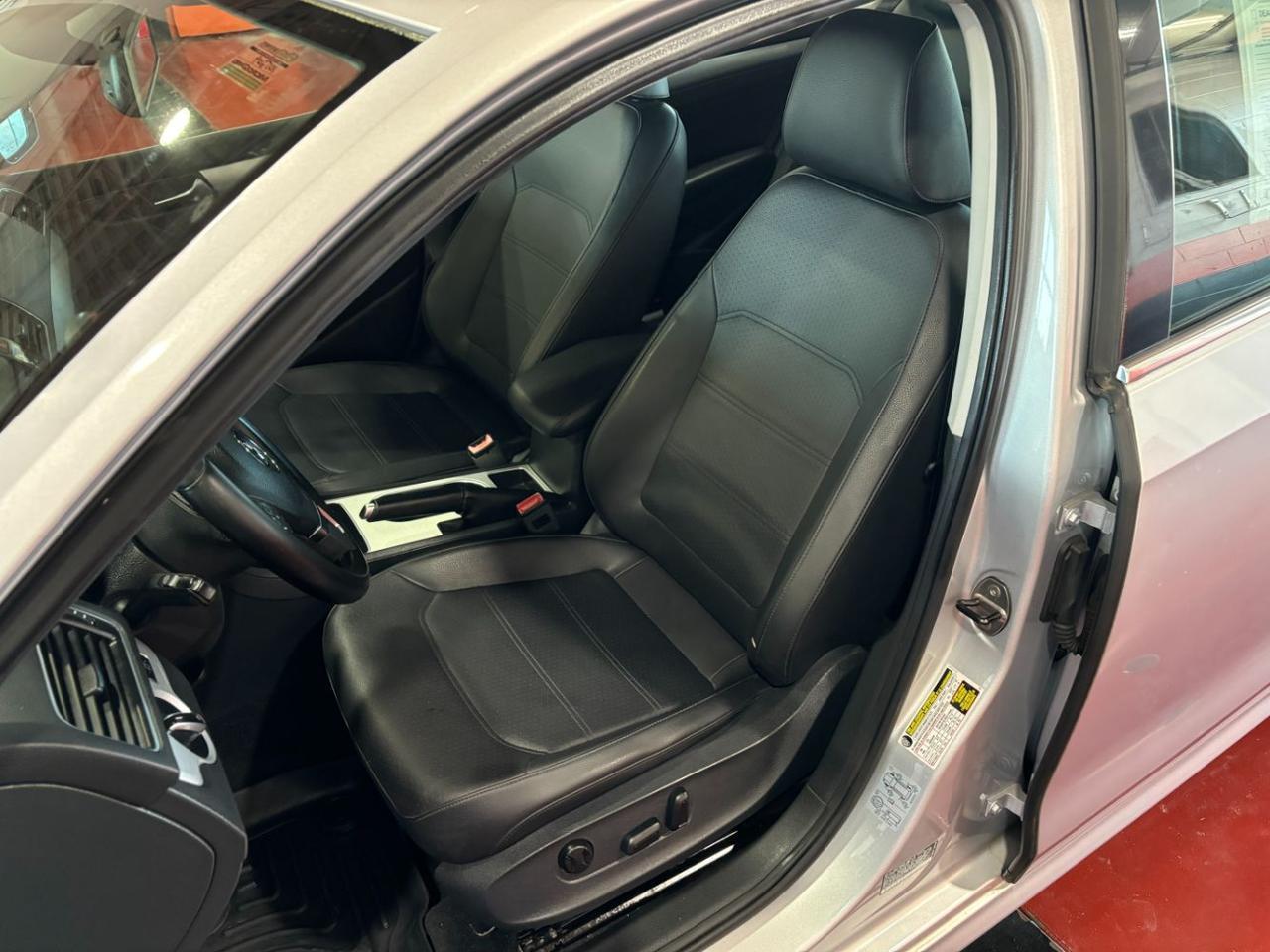 2013 Volkswagen Passat 2.5L SE Franklin OH