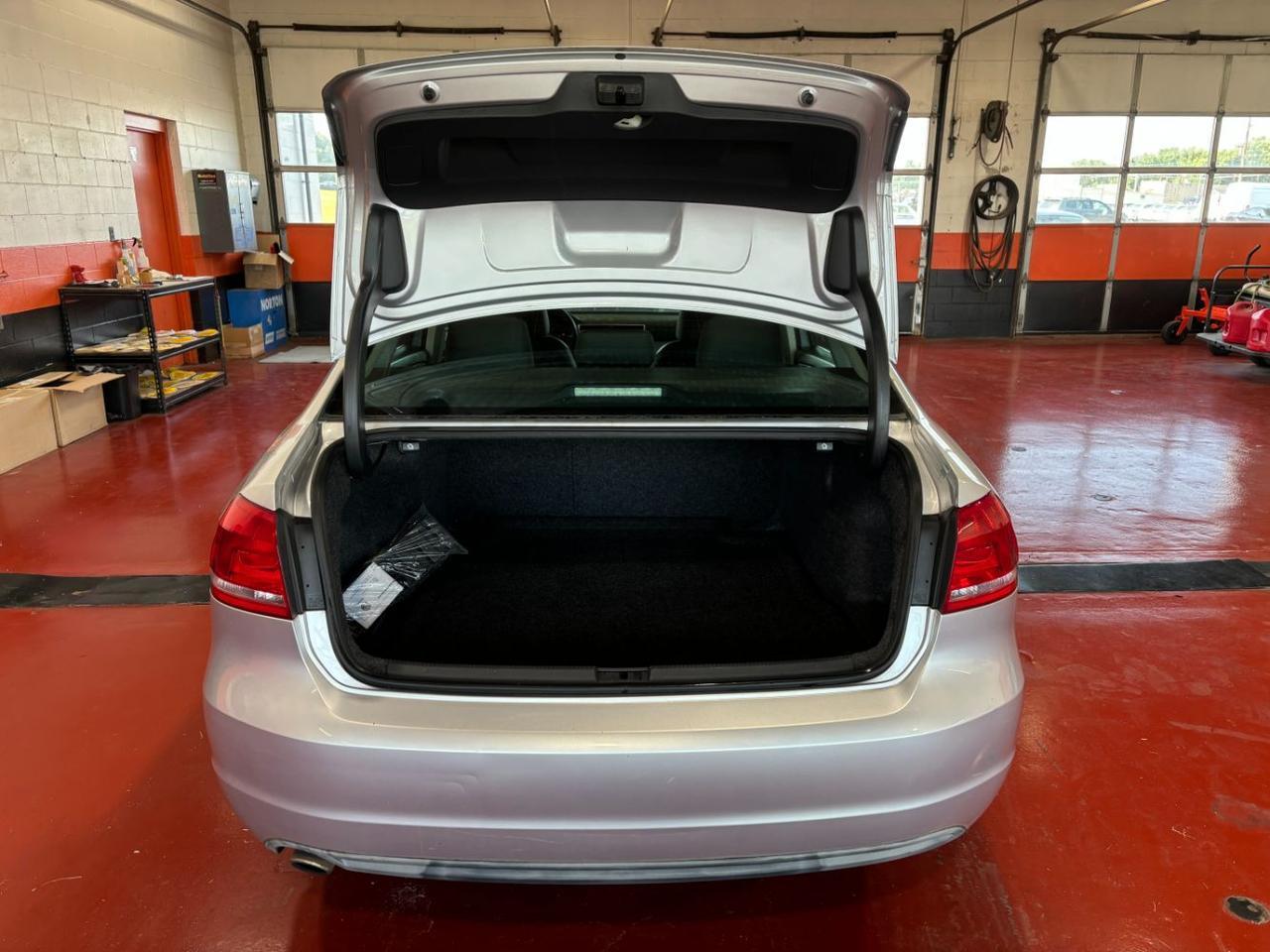 2013 Volkswagen Passat 2.5L SE Franklin OH