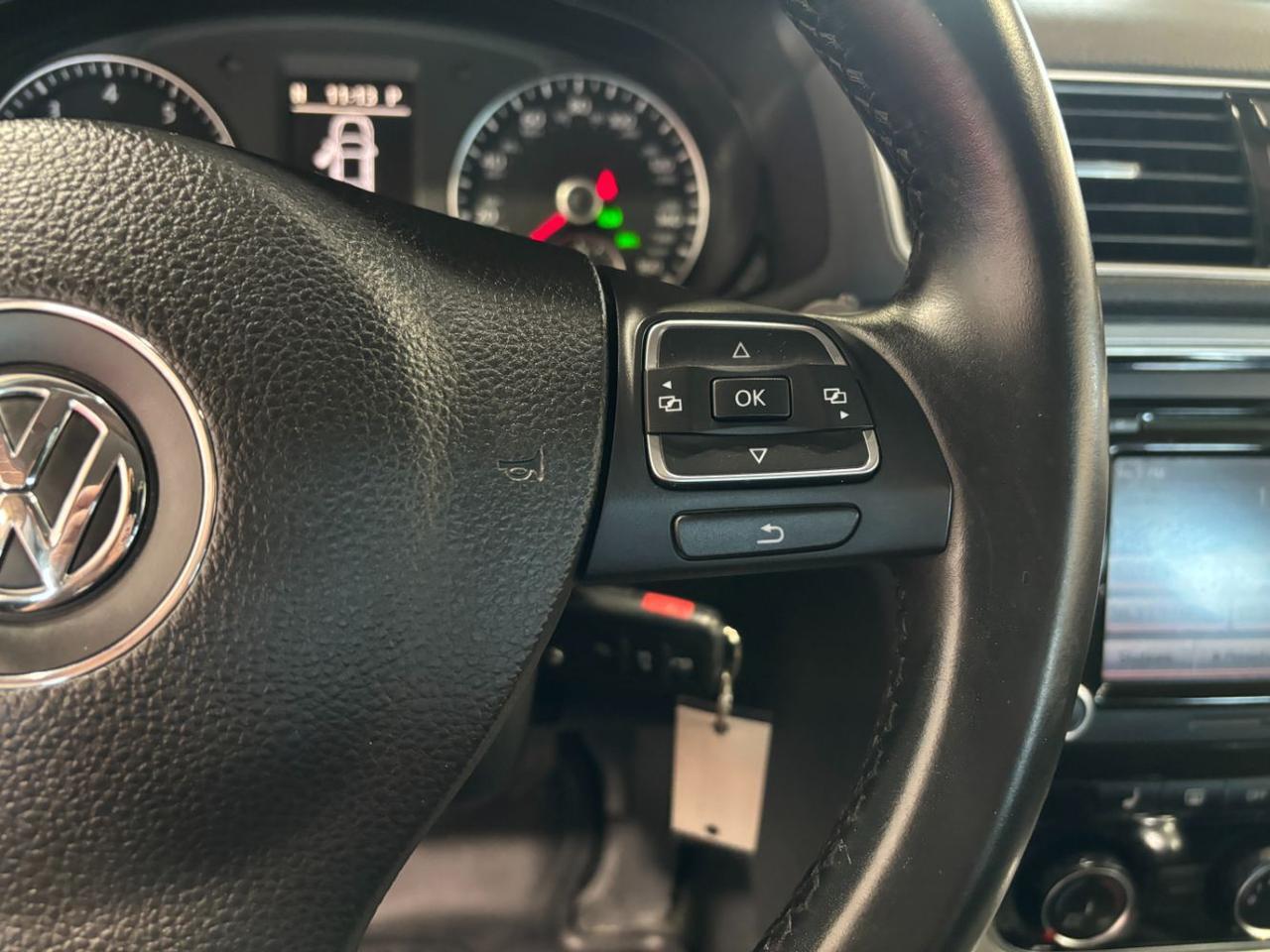 2013 Volkswagen Passat 2.5L SE Franklin OH
