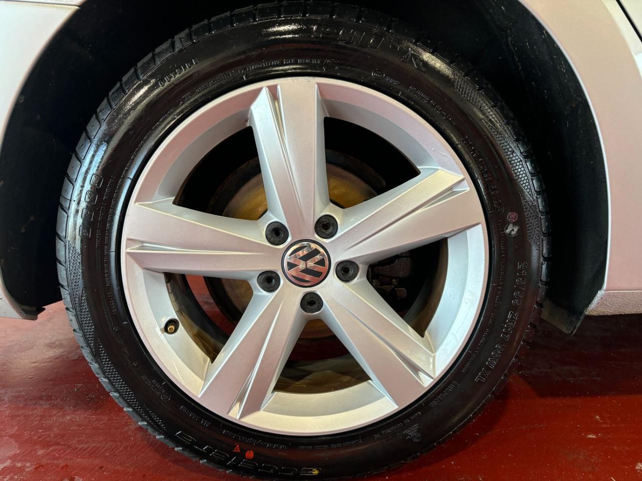 2013 Volkswagen Passat 2.5L SE Franklin OH