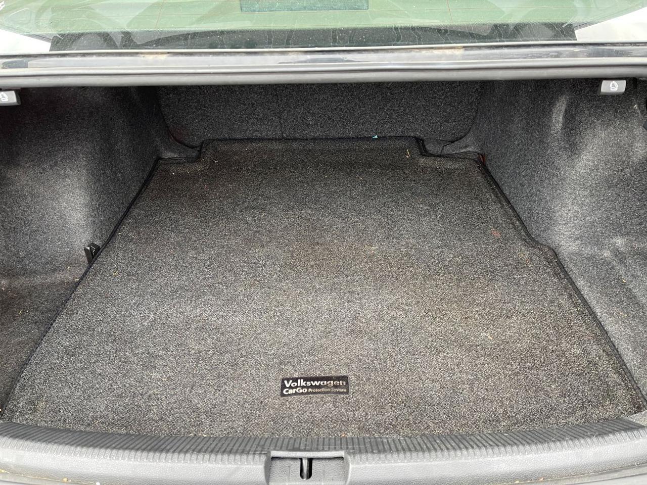 2013 Volkswagen Passat 2.5L SE