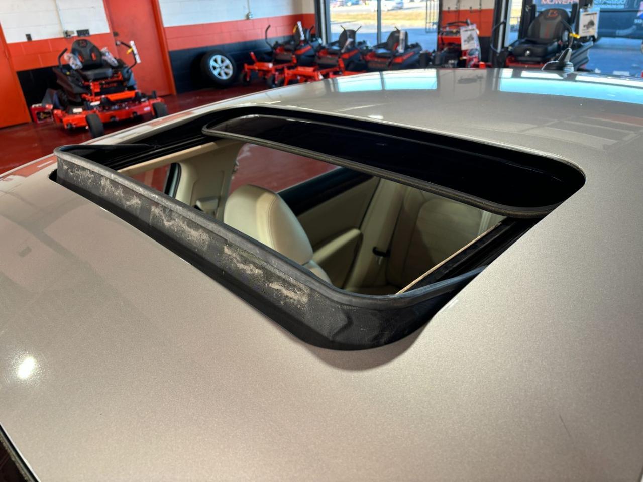 2013 Volkswagen Passat 2.5L SEL Premium Franklin OH