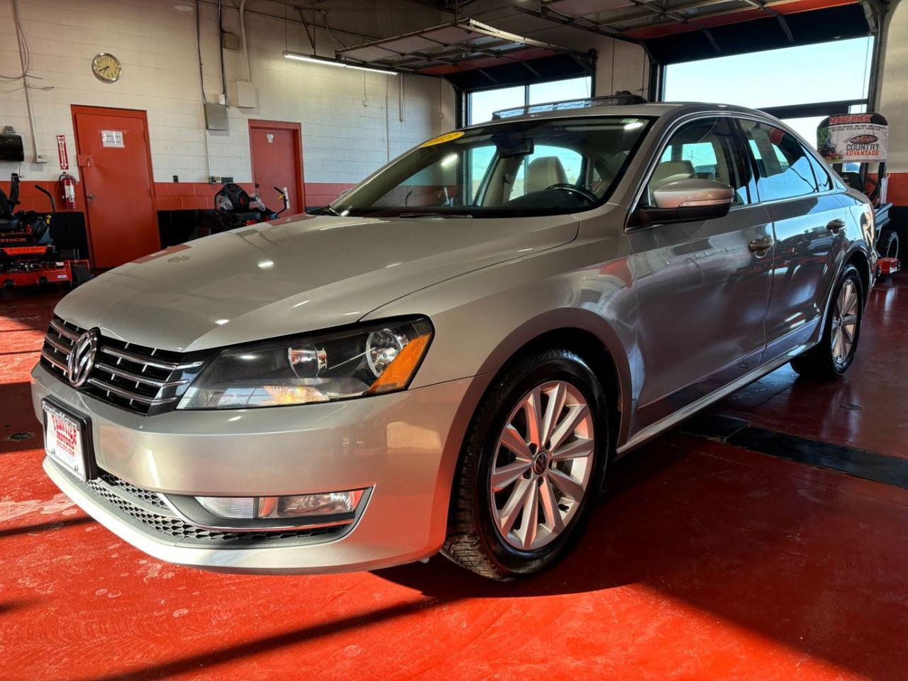 2013 Volkswagen Passat 2.5L SEL Premium Franklin OH