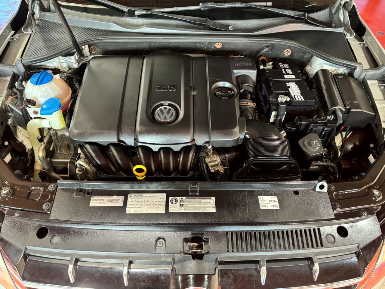 2013 Volkswagen Passat 2.5L SEL Premium Franklin OH