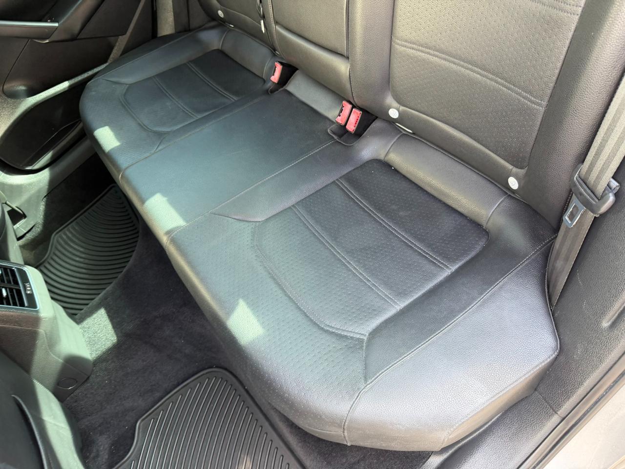 2013 Volkswagen Passat 4dr Sdn 2.5L Auto SE Jacksonville FL