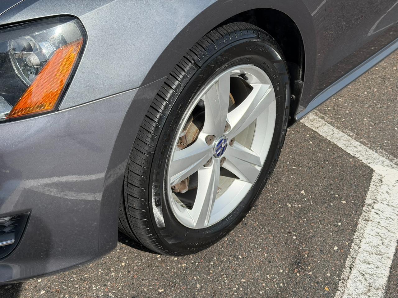 2013 Volkswagen Passat 4dr Sdn 2.5L Auto SE Jacksonville FL