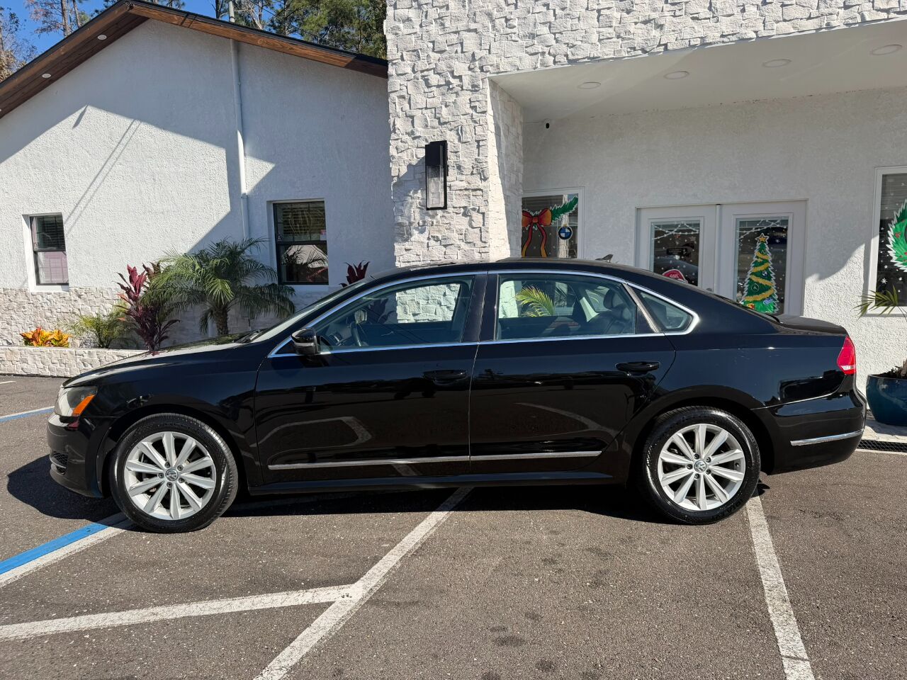 2013 Volkswagen Passat 4dr Sdn 2.5L Auto SEL Premium PZEV