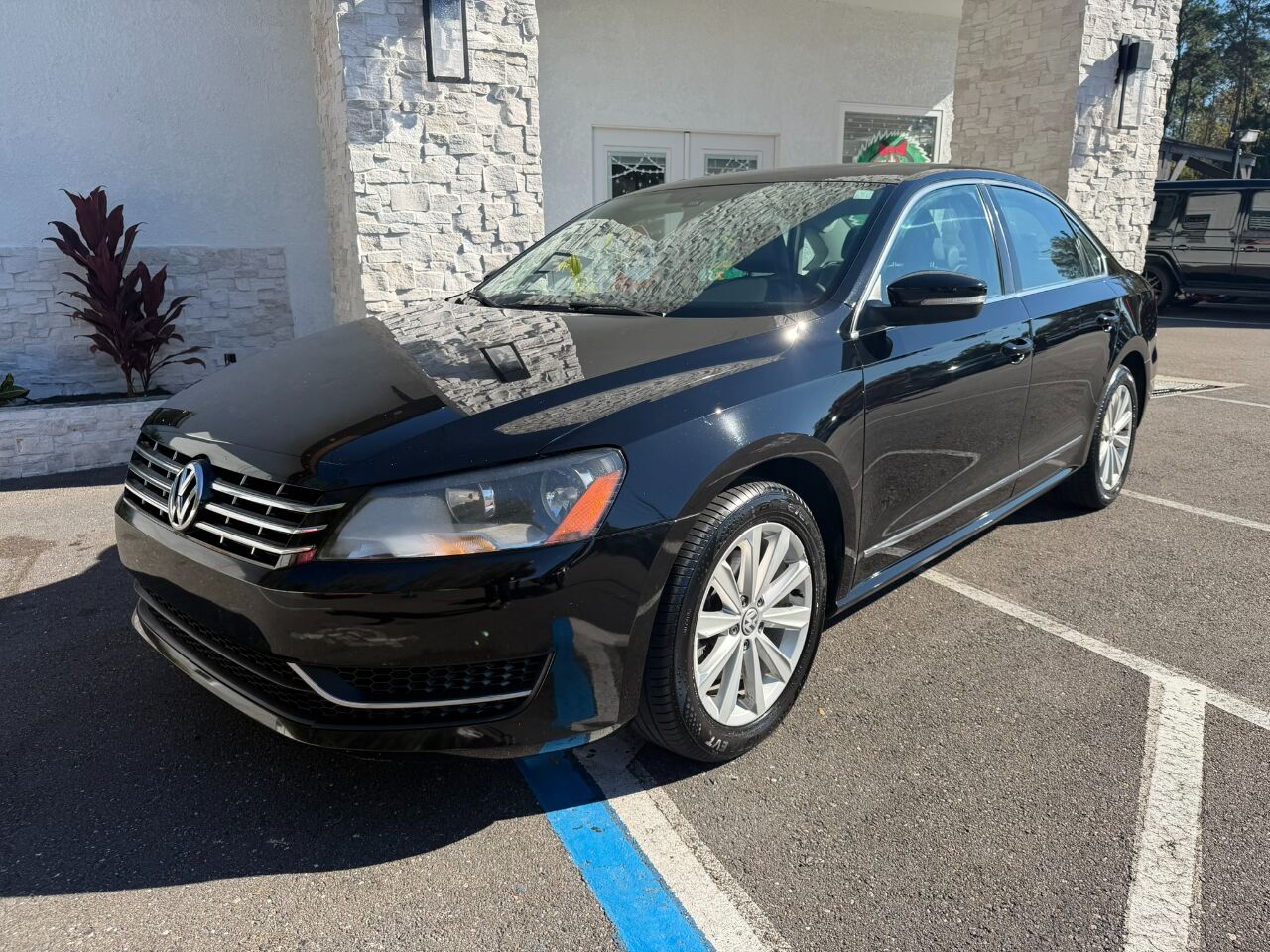 2013 Volkswagen Passat 4dr Sdn 2.5L Auto SEL Premium PZEV