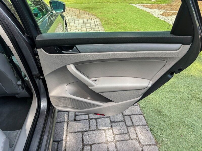 2013 Volkswagen Passat SE Wilmington NC