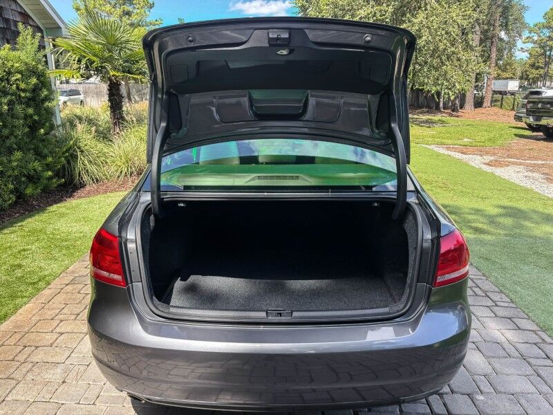 2013 Volkswagen Passat SE Wilmington NC