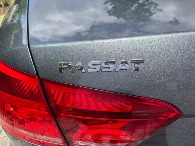 2013 Volkswagen Passat SE Wilmington NC