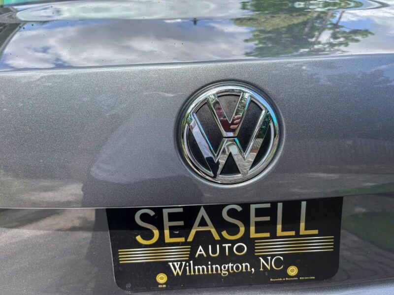 2013 Volkswagen Passat SE Wilmington NC