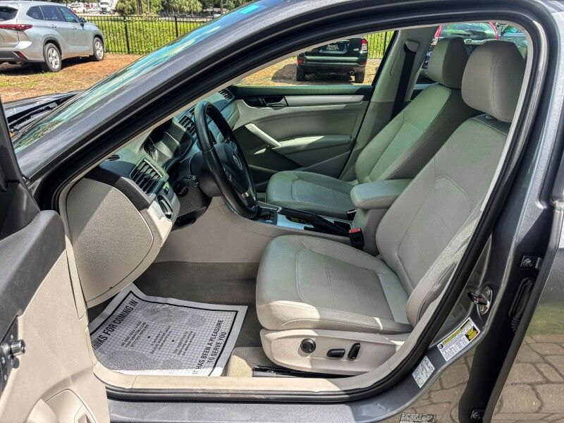 2013 Volkswagen Passat SE Wilmington NC