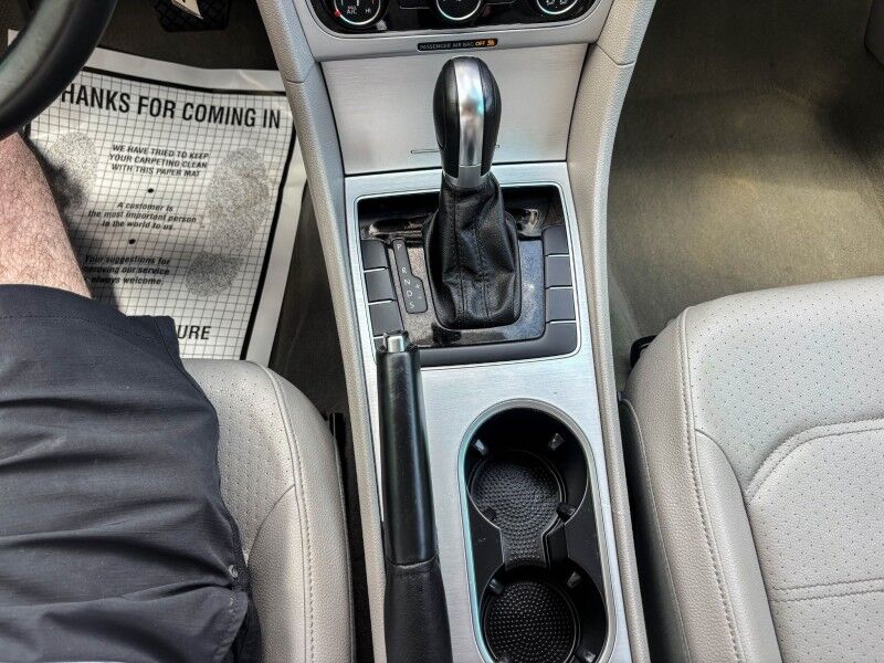 2013 Volkswagen Passat SE Wilmington NC