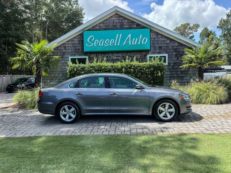 2013 Volkswagen Passat SE