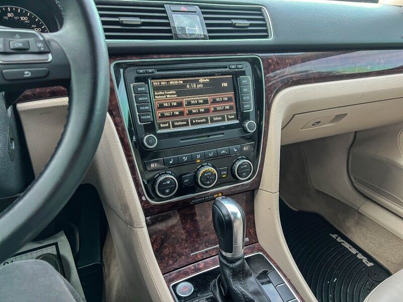 2013 Volkswagen Passat SEL Wilmington NC