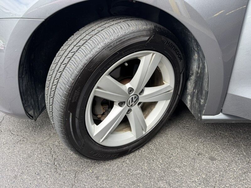 2013 Volkswagen Passat TDI SE w/Sunroof & Nav Willow Grove PA