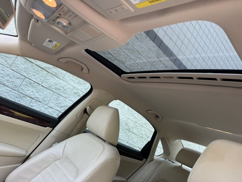 2013 Volkswagen Passat TDI SEL Premium Willow Grove PA