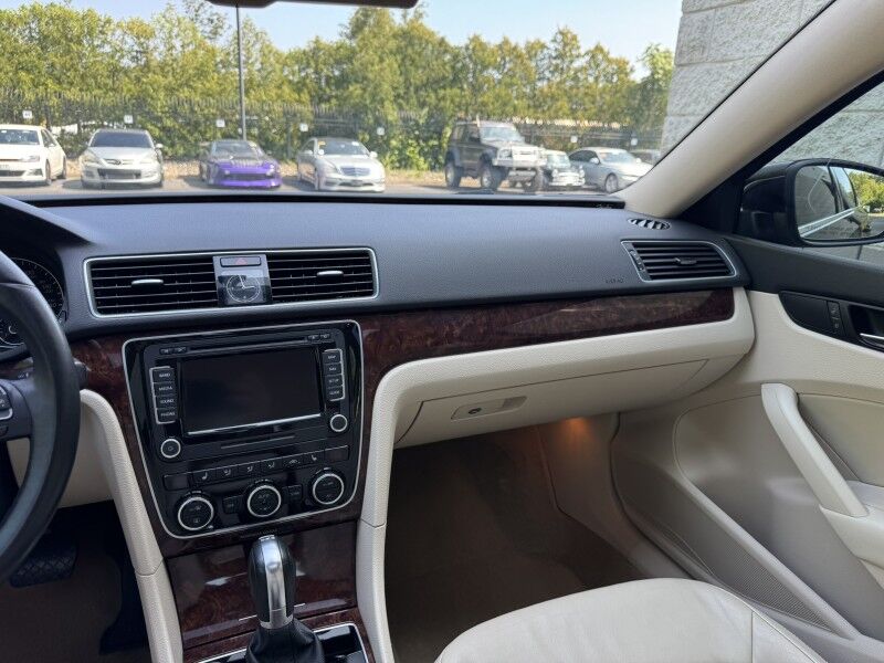 2013 Volkswagen Passat TDI SEL Premium Willow Grove PA