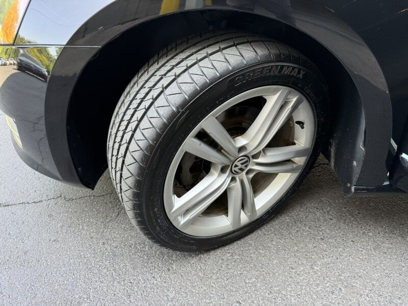 2013 Volkswagen Passat TDI SEL Premium Willow Grove PA