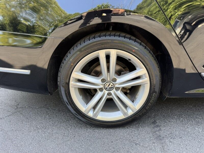 2013 Volkswagen Passat TDI SEL Premium Willow Grove PA