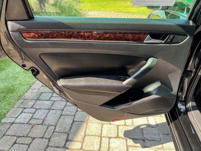 2013 Volkswagen Passat TDI SEL Premium Wilmington NC