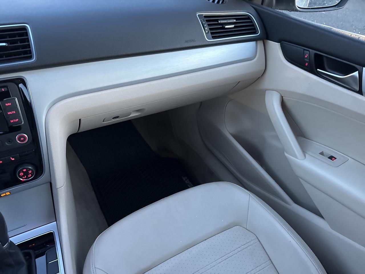 2013 Volkswagen Passat V6 SE Warrenton VA