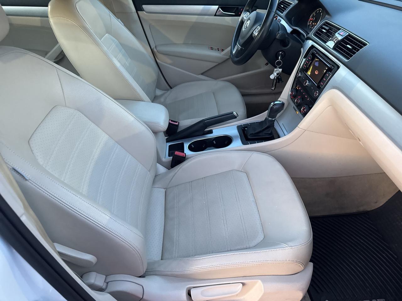 2013 Volkswagen Passat V6 SE Warrenton VA