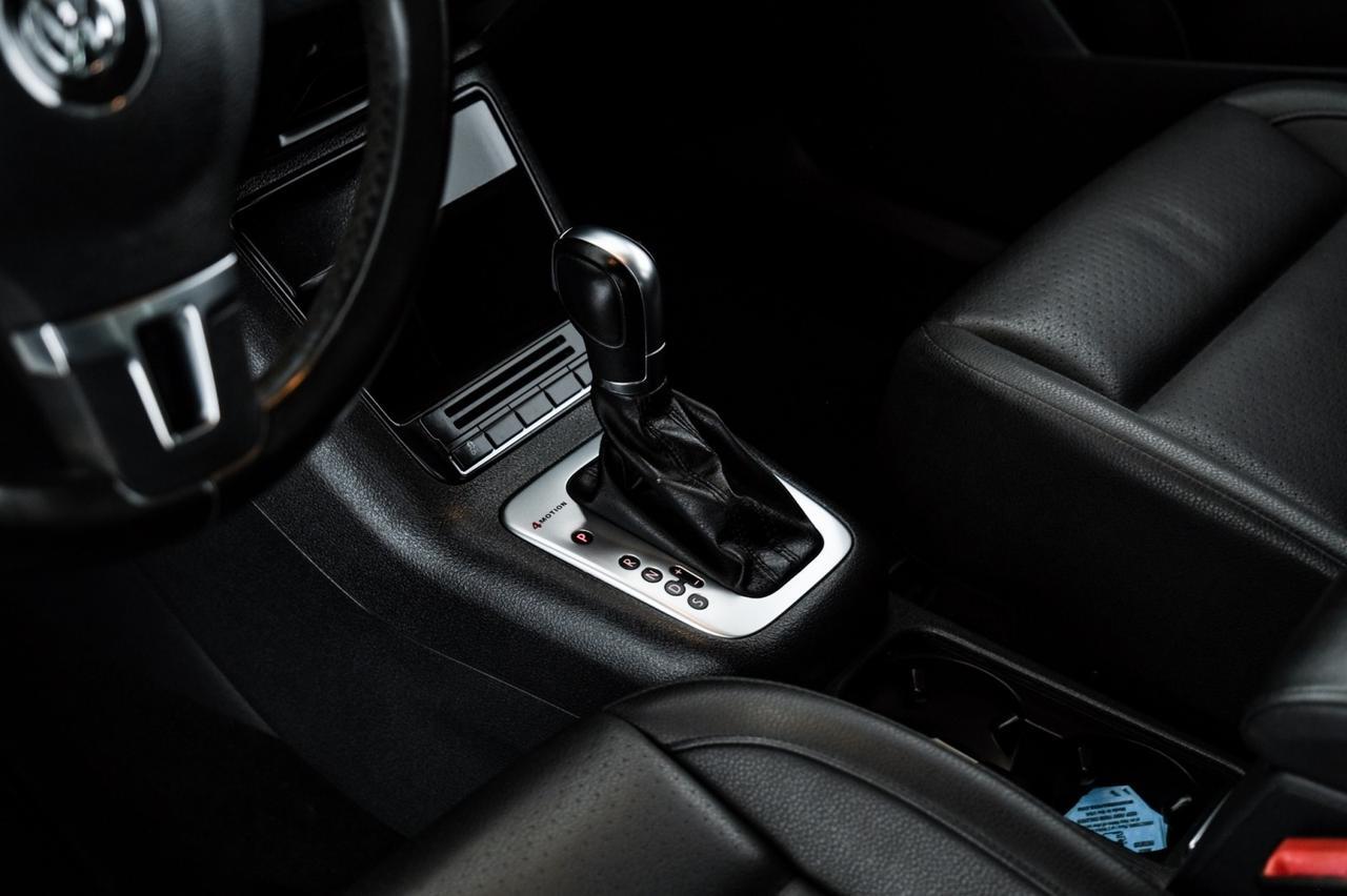 2013 Volkswagen Tiguan SE 4MOTION AUTOMATIC LEATHER HEATED SEATS BLUETOOTH CRUISE CONTR Carrollton TX