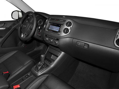 2013 Volkswagen Tiguan SE Hurst TX