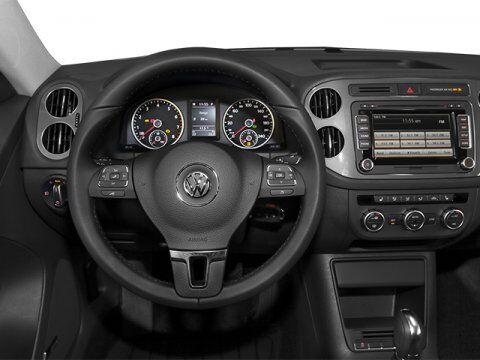 2013 Volkswagen Tiguan SE Hurst TX