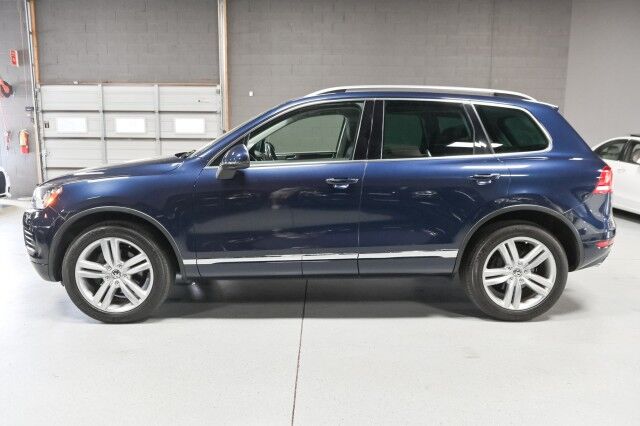 2013 Volkswagen Touareg 3.6L Executive 4WD 4dr SUV