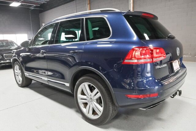 2013 Volkswagen Touareg 3.6L Executive 4WD 4dr SUV