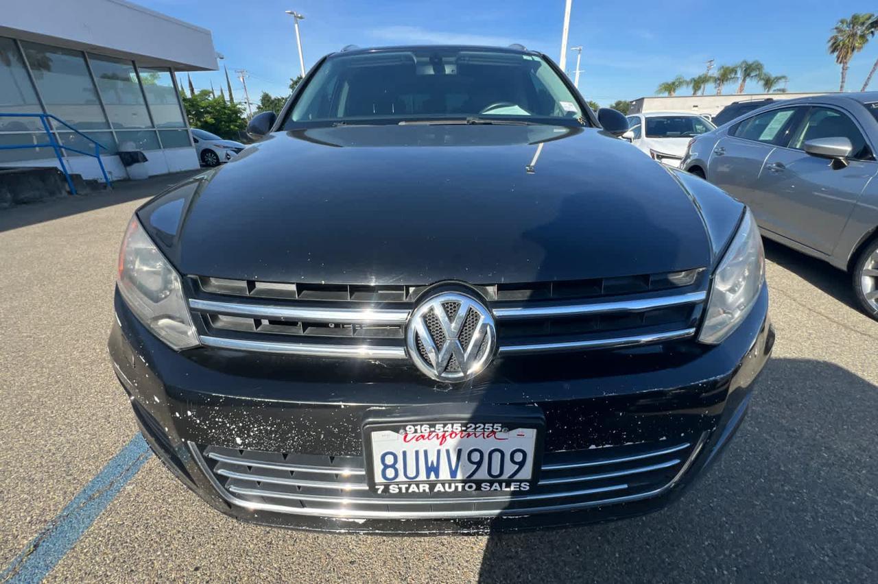 2013 Volkswagen Touareg Sport