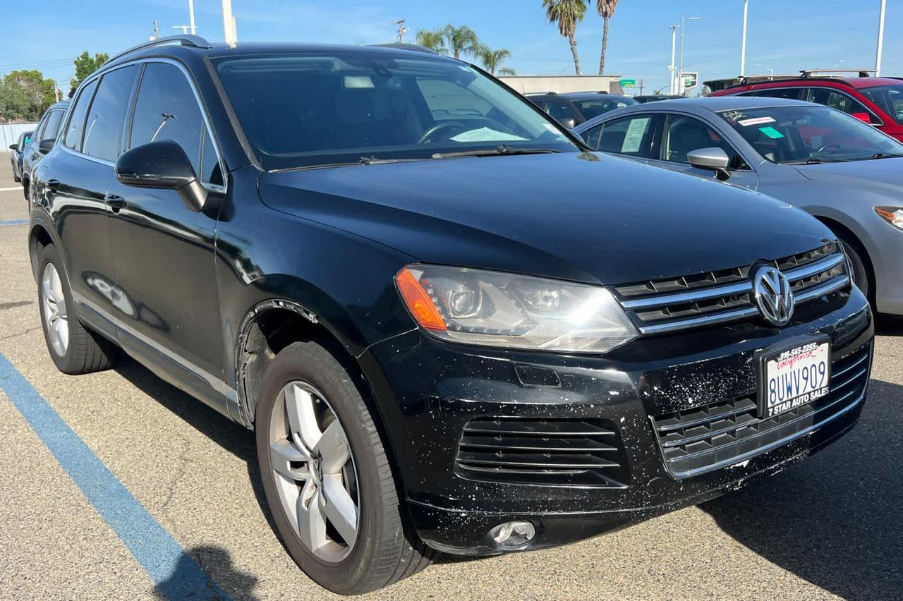 2013 Volkswagen Touareg Sport