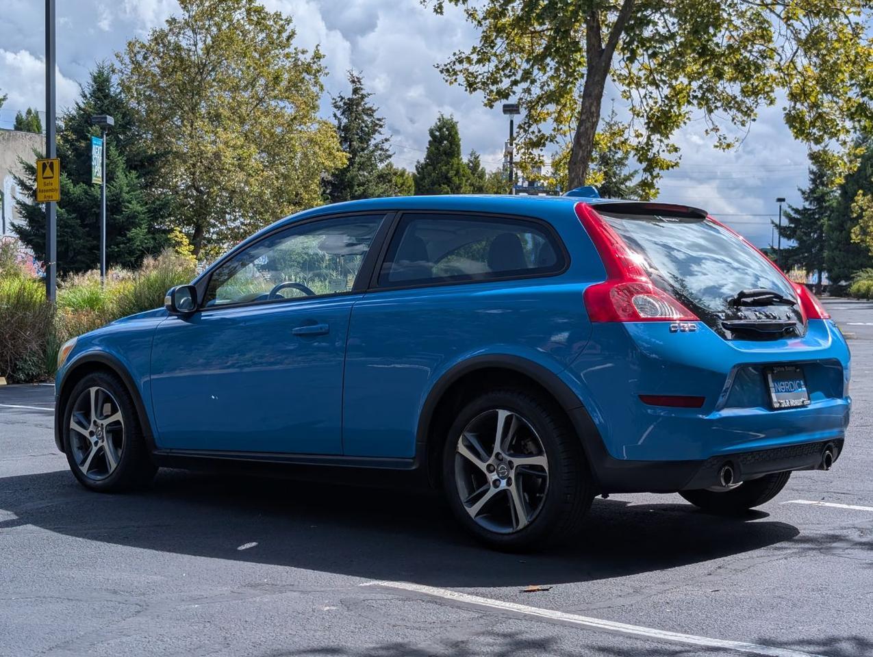 2013 Volvo C30 T5 Premier Plus | 6-Speed Manual, Rebel Blue, One Local Owner, Overseas Delivery Portland OR