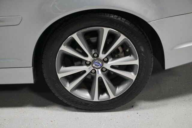 2013 Volvo T5 Premier Plus 2dr Convertible Chicago IL