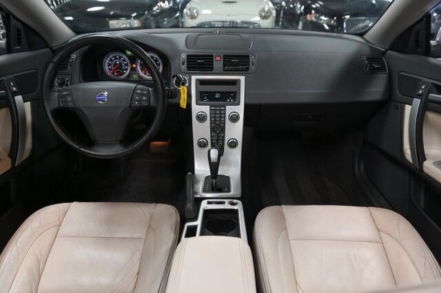 2013 Volvo T5 Premier Plus 2dr Convertible Chicago IL