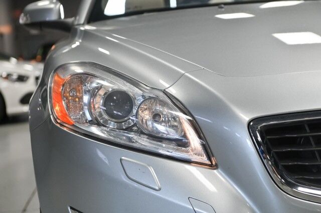 2013 Volvo T5 Premier Plus 2dr Convertible Chicago IL
