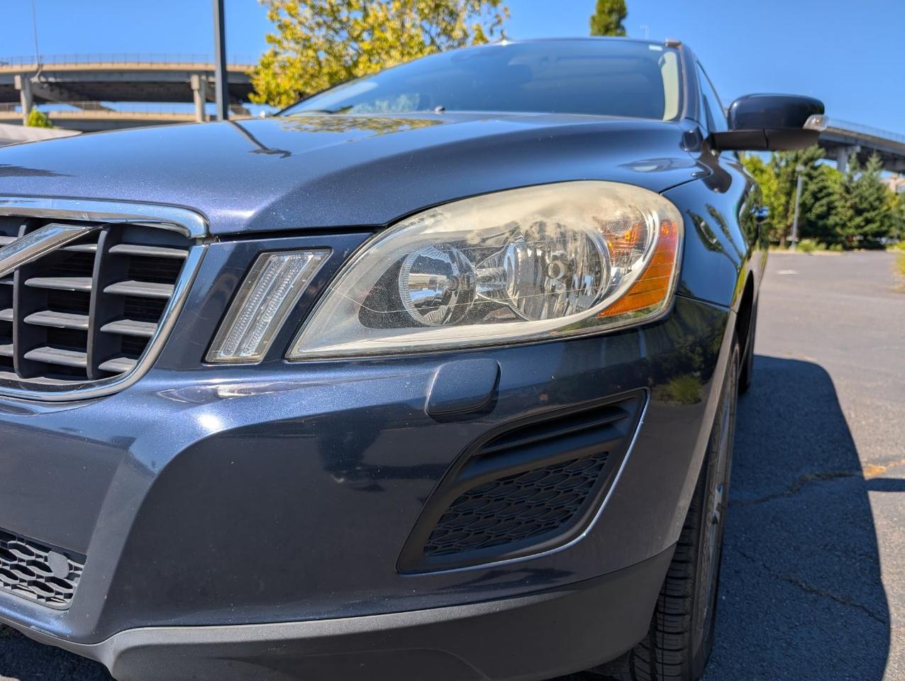 2013 Volvo XC60 T6 AWD Premier w/High Performance Audio, Moon Roof, Leather Interior & Heated Seats Portland OR