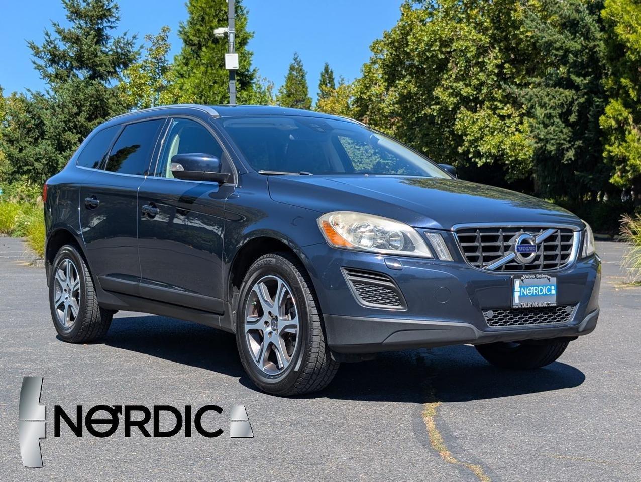 2013 Volvo XC60 T6 AWD Premier w/High Performance Audio, Moon Roof, Leather Interior & Heated Seats Portland OR