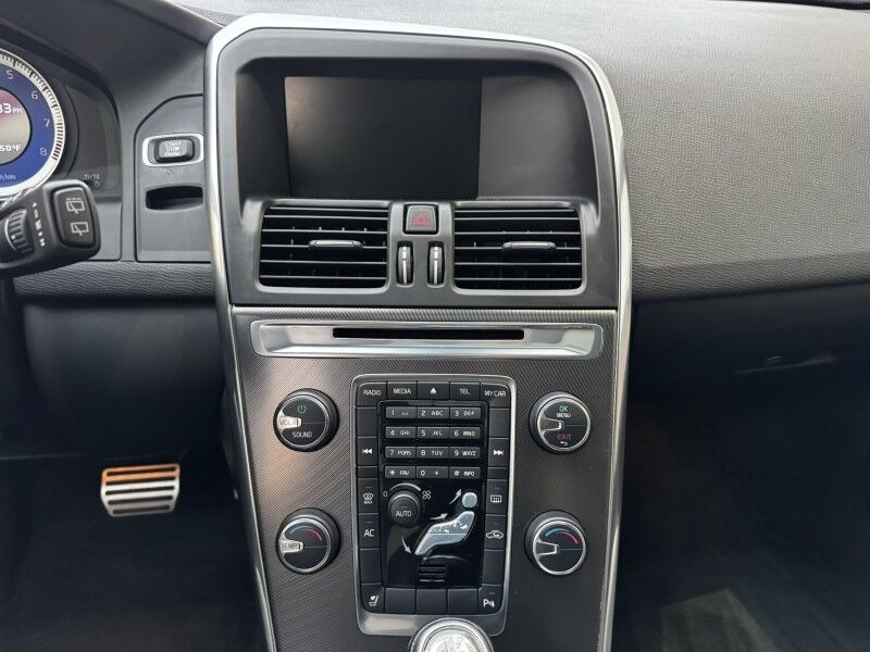 2013 Volvo XC60 T6 R-Design Premier Plus Willow Grove PA