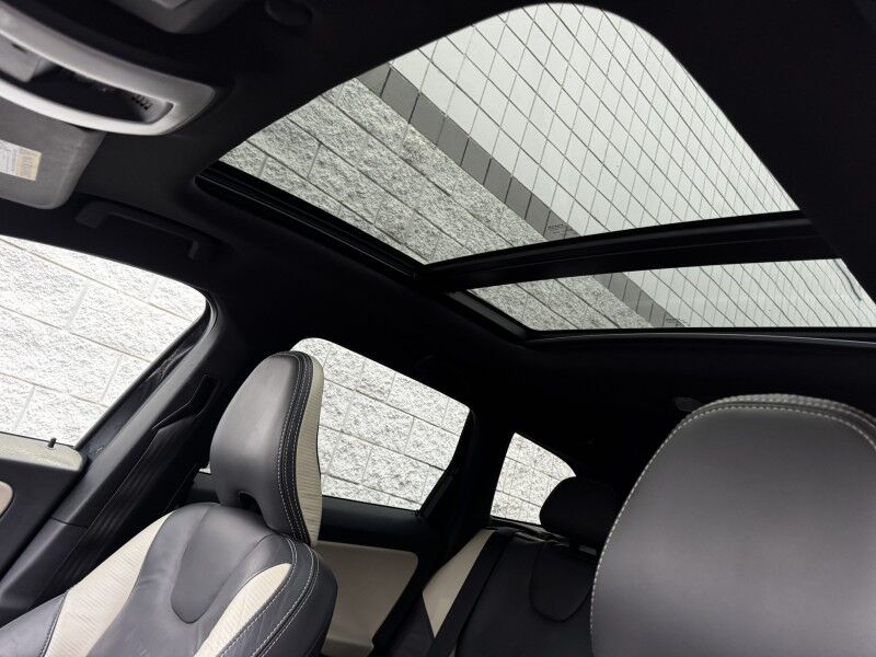 2013 Volvo XC60 T6 R-Design Premier Plus Willow Grove PA