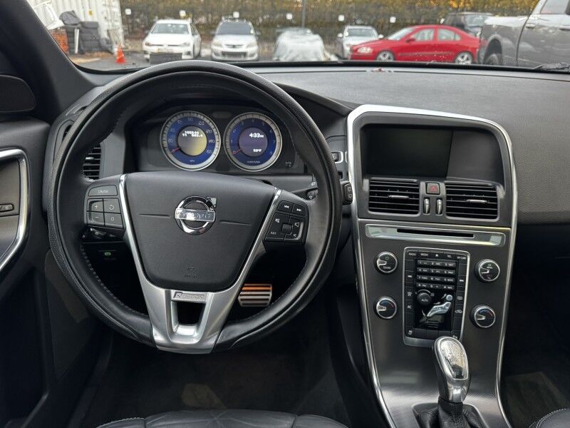 2013 Volvo XC60 T6 R-Design Premier Plus Willow Grove PA