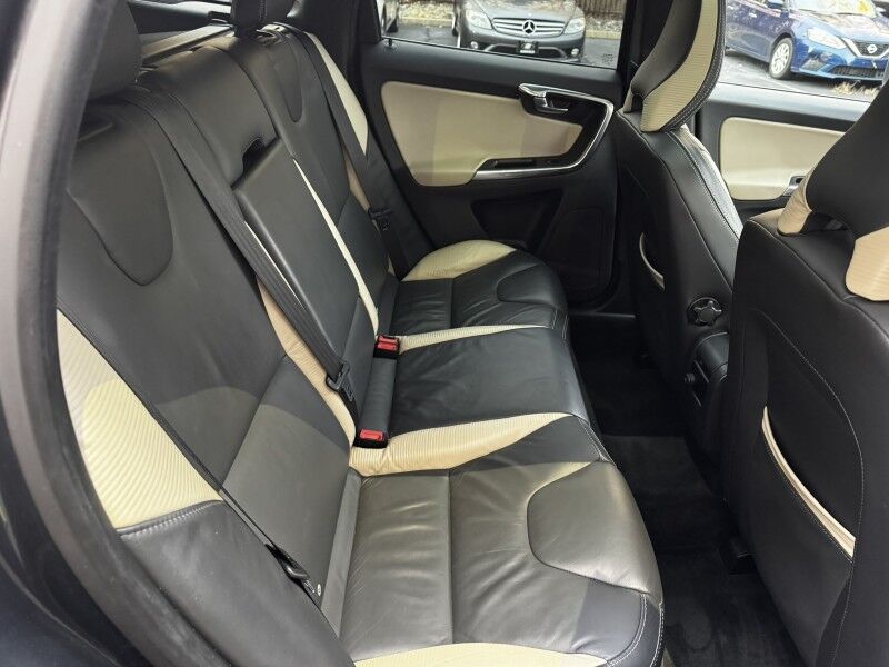 2013 Volvo XC60 T6 R-Design Premier Plus Willow Grove PA